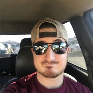 Meet your Posher, Joseph